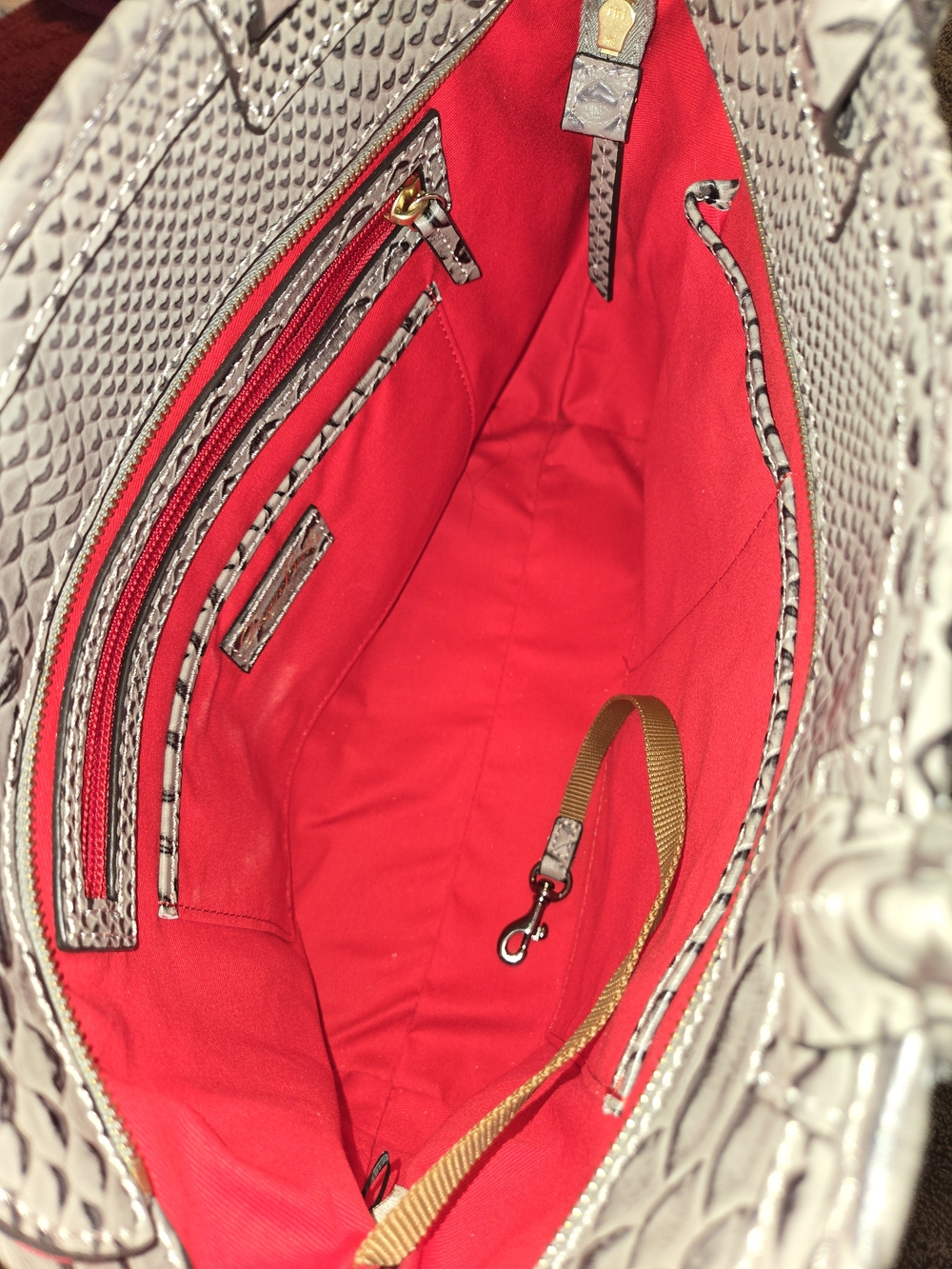 Dooney & Bourke Gray Embossed Snake-Texture Tote with Matching Wallet - Picture 6 of 7
